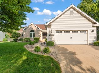 8530 Heather Ct, Saint John, IN 46373