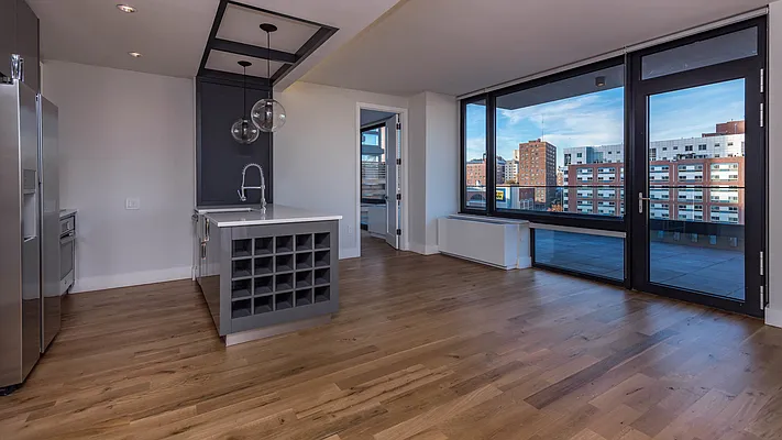 Rented by Nooklyn NYC LLC | media 24