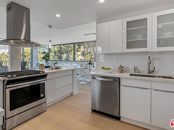 5th image of 17352 W Sunset Blvd APT 401