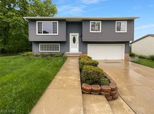 2730 Judy Dr, Cleveland, OH 44134