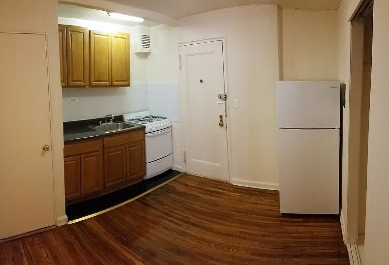 1st image of 7210 37th Ave Ste 4