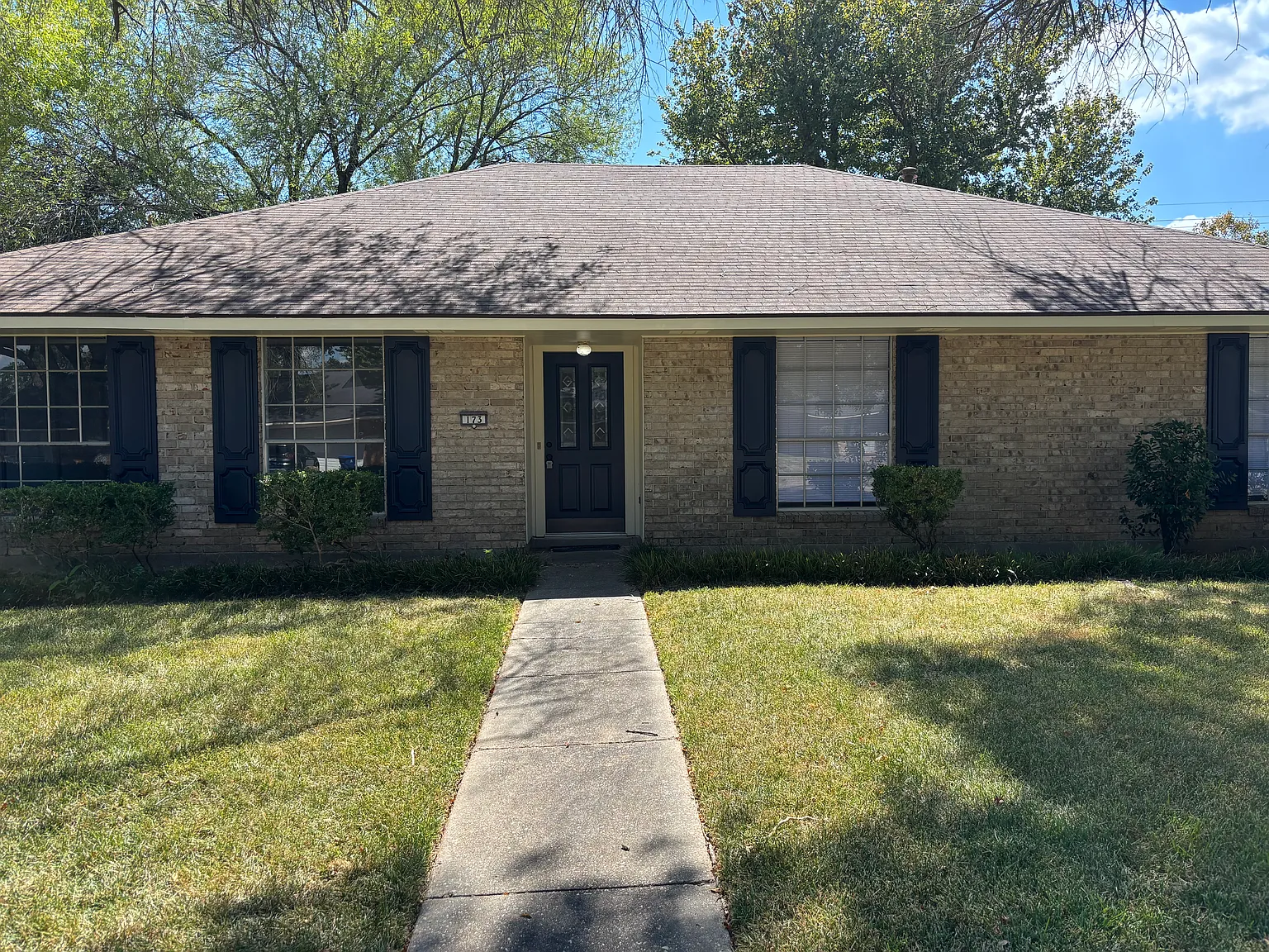 3 bed, 1540 sqft, $2,200 — Photo 1