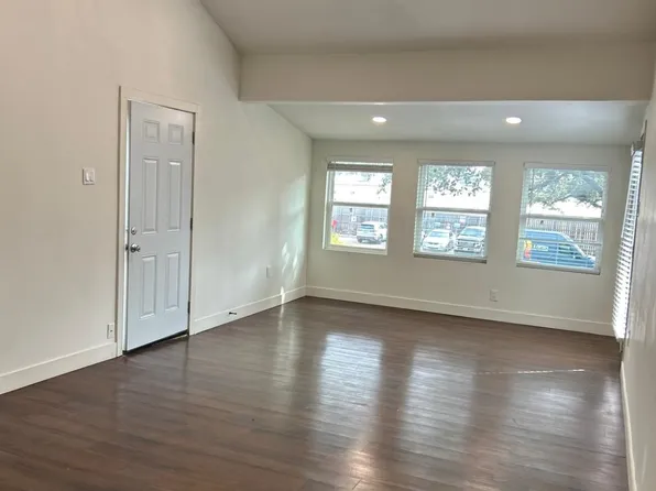 9696 Walnut St #1912, Dallas, TX 75243