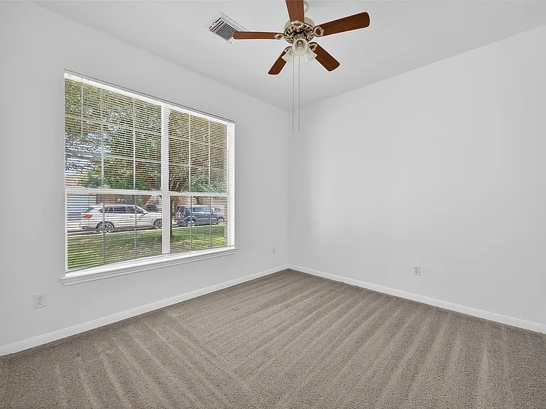 21339 Bella Jess Dr — Photo 14