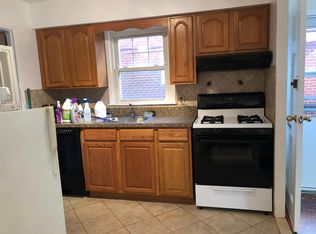 1804 157th St #1, Whitestone, NY 11357