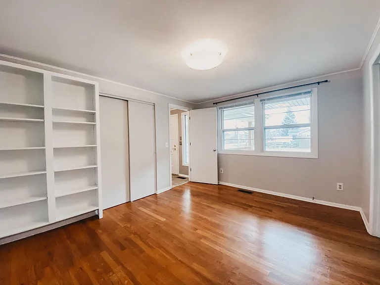 office/bedroom