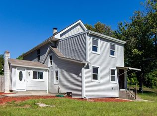 33 Buckingham Dr, Southwick, MA 01077