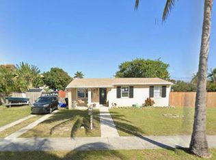 325 Macy St, West Palm Beach, FL 33405