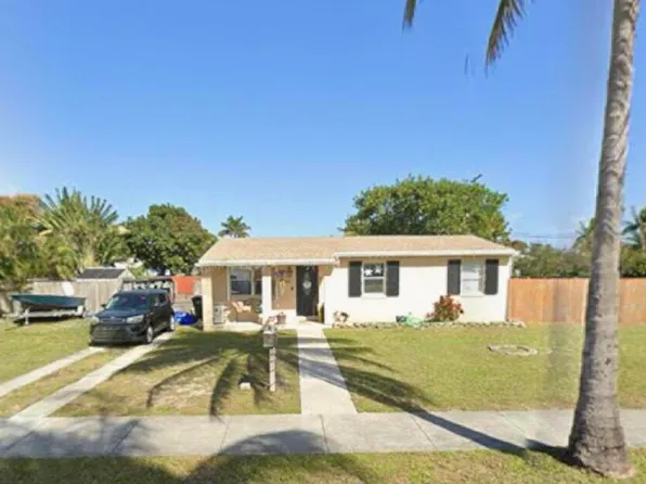 325 Macy Street, West Palm Beach, FL 33405