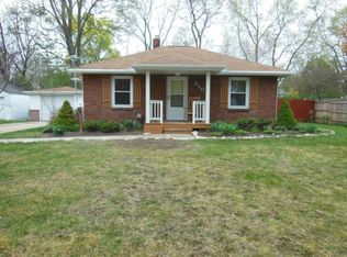 210 W Sugnet Rd, Midland, MI 48640