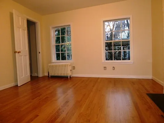 Rented by Downtown Realty Group LTD | media 16