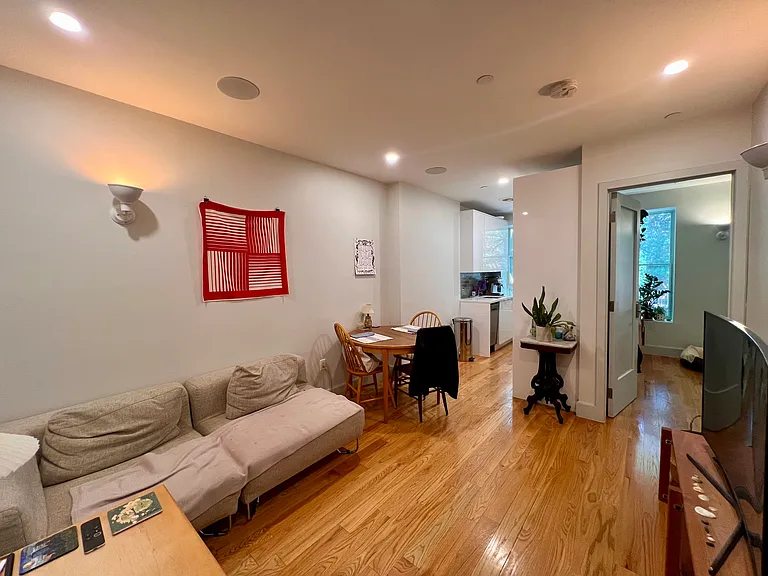 68A Clifton Pl #3 — Photo 1