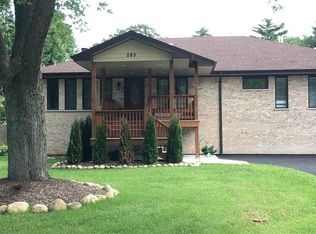 265 Edgebrook Rd, Wood Dale, IL 60191
