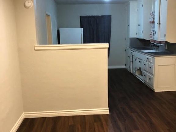5th image of 960 1/2 N H St