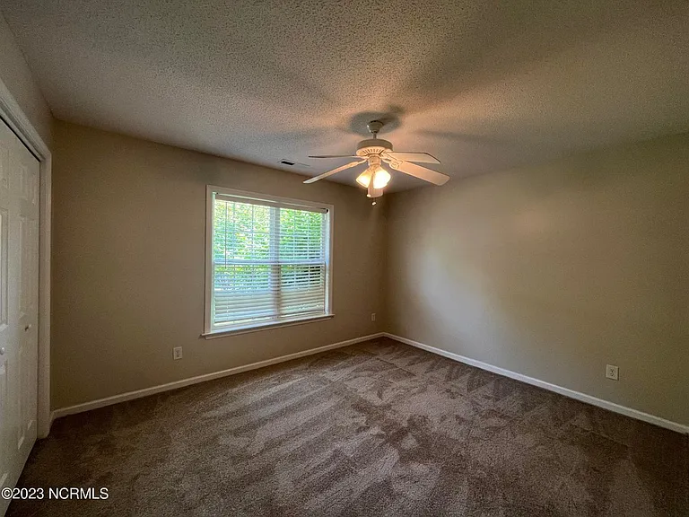 337 Foster Creek Rd — Photo 15