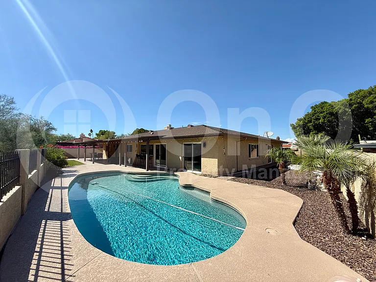 535 W Sweetwater Ave — Photo 24