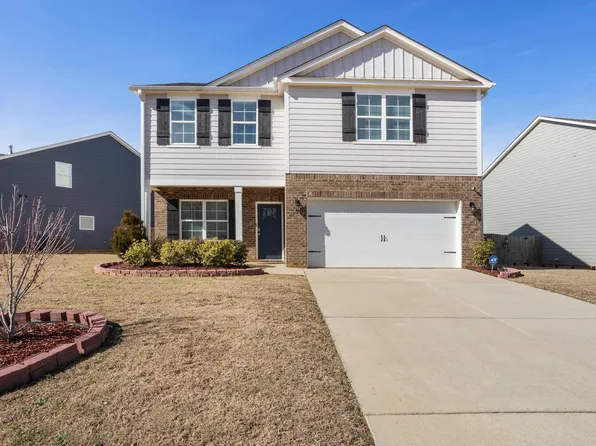 859 Valley Cir, Leeds, AL 35094