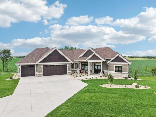 3330 Colton Way, Sun Prairie, WI 53590