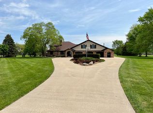 8100 Old Ridge Rd, Plainfield, IL 60544