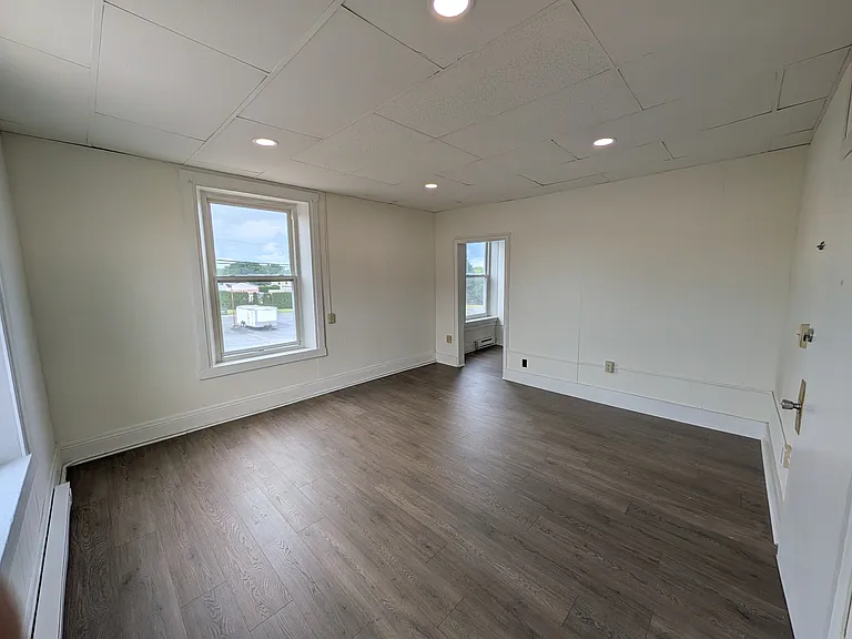 10 Lobachsville Rd #3 — Photo 2
