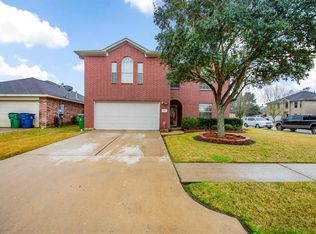 692 Elizabeth St, Alvin, TX 77511