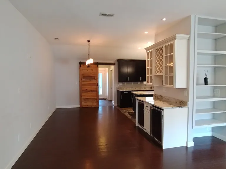 710 Yucca Ave — Photo 12