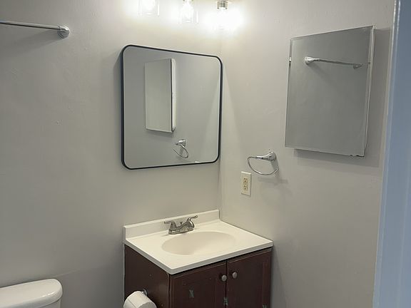 3rd image of 116 Armon Ave #1