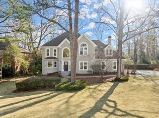 12055 Magnolia Crescent Dr, Roswell, GA 30075