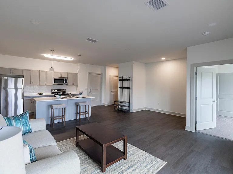 DeLaet's Landing - 99 New Broadway — Photo 9