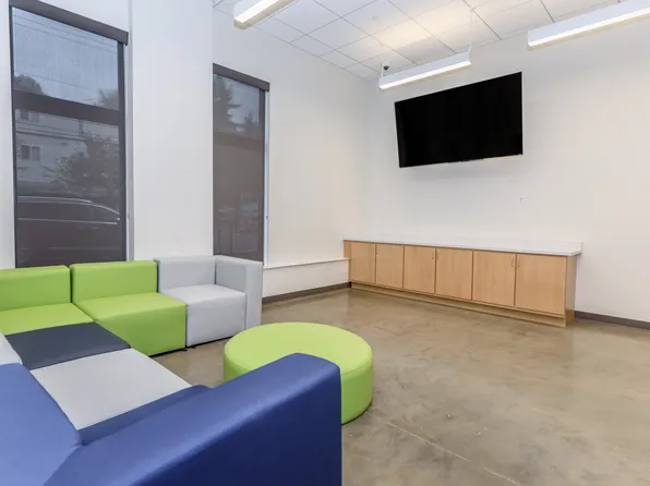 Elizabeth Thomas Homes, 4524 S Henderson St #416ecd850, Seattle, WA 98118