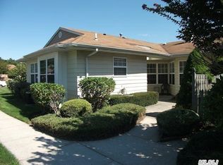 82 Theodore Dr, Coram, NY 11727