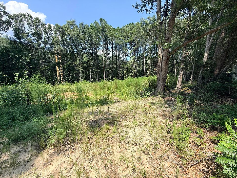 1st image of 40 Crowndale Ct