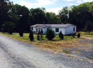 92 Ivy Dr, Spruce Pine, NC 28777