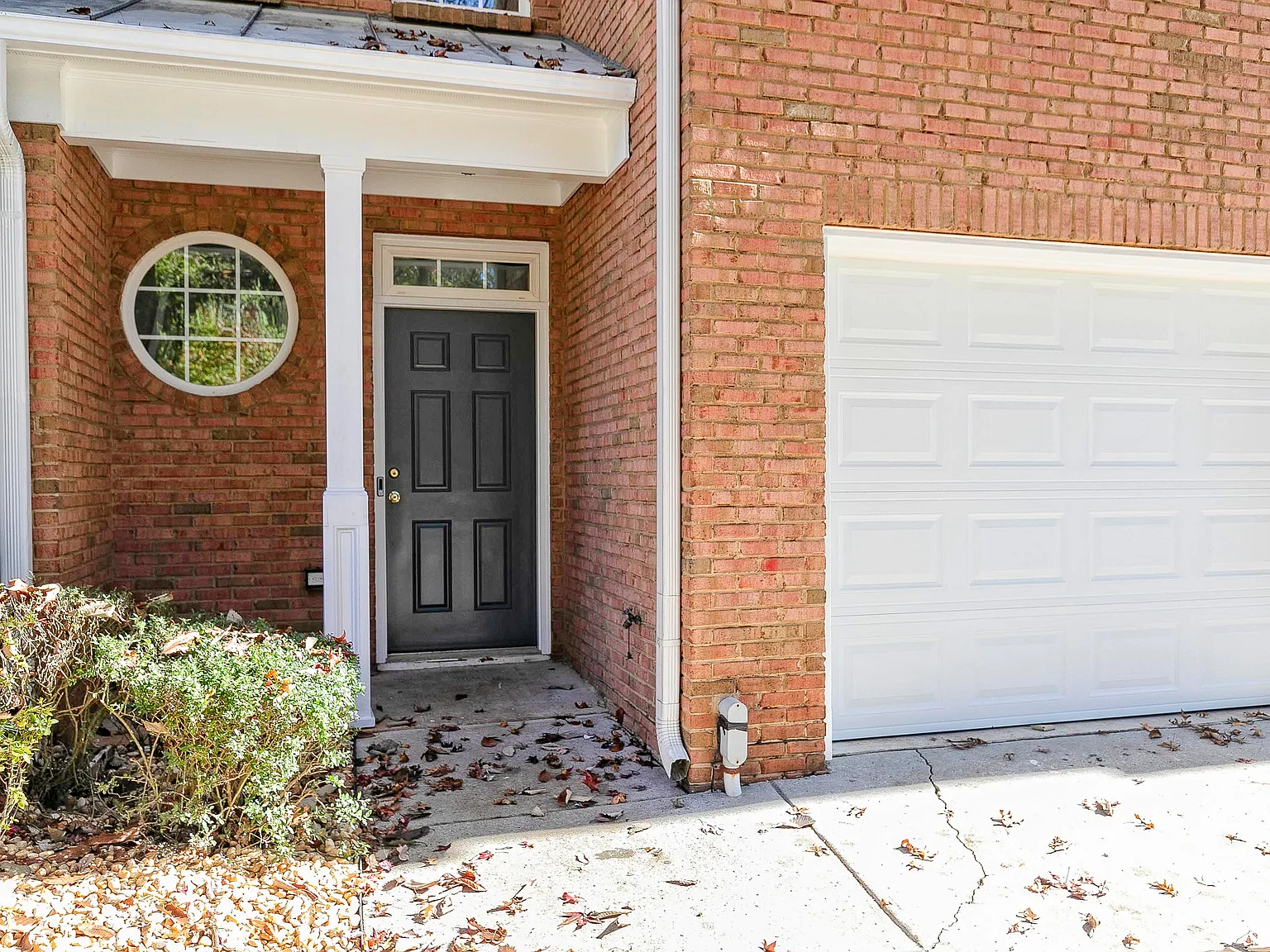 6113 Brookechase Ln — Photo 4