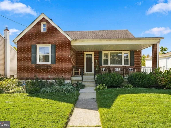 227 Hazel Ave, Folsom, PA 19033