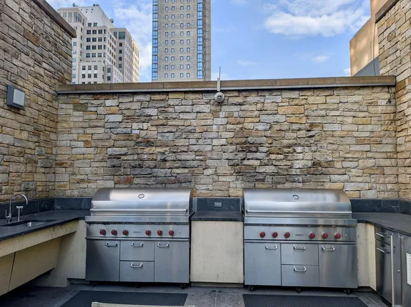 388 Bridge Street image 18 of 33