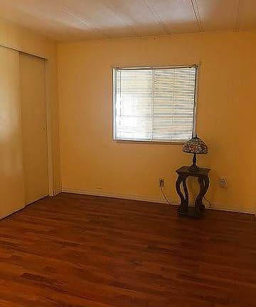 4th image of 187 Windsor Dr