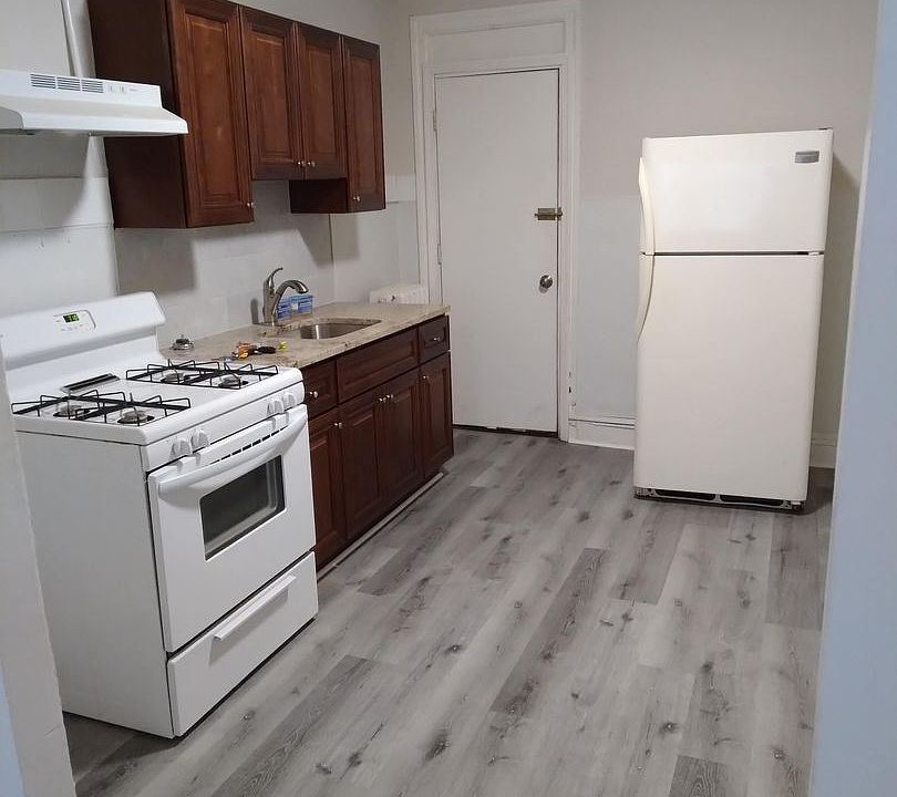 1st image of 3528 N 6th St