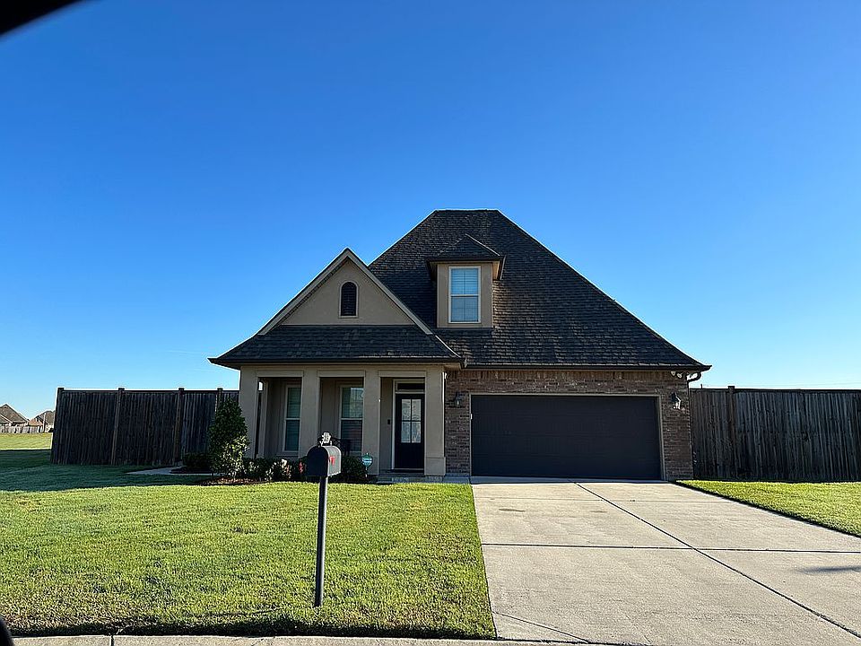 1st image of 183 Copperfield Ct