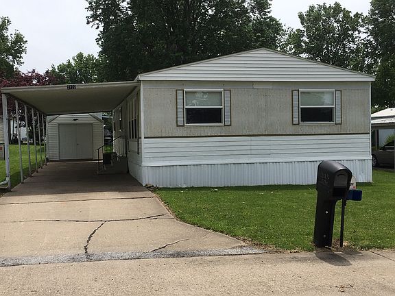 Front View (LARGE SHED)