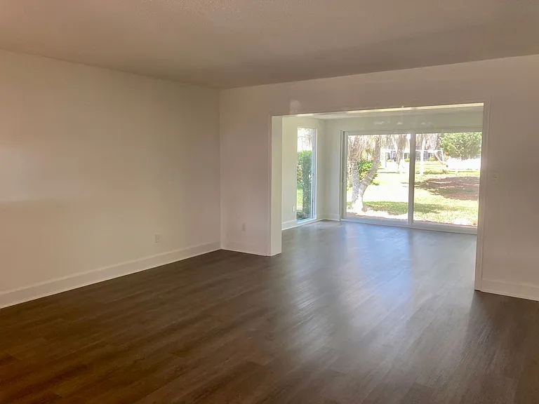 11499 W Bayshore Dr — Photo 14