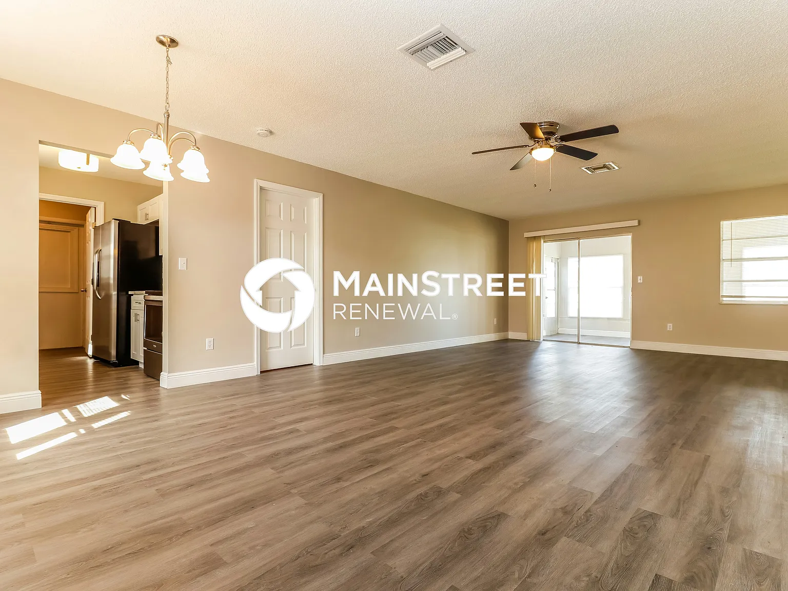 4490 Maya Ct — Photo 3