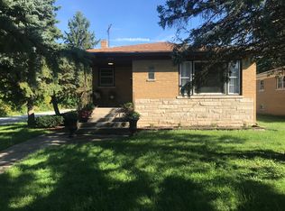 2605 41st St, Highland, IN 46322