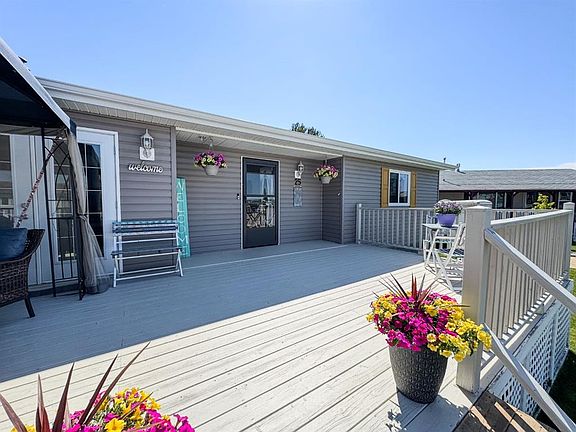 2nd image of 25 Keystone Pl