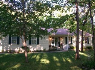 13 New Melle Dr, Wentzville, MO 63385