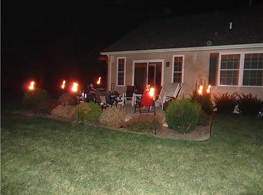3rd image of 916 Red Deer Trl