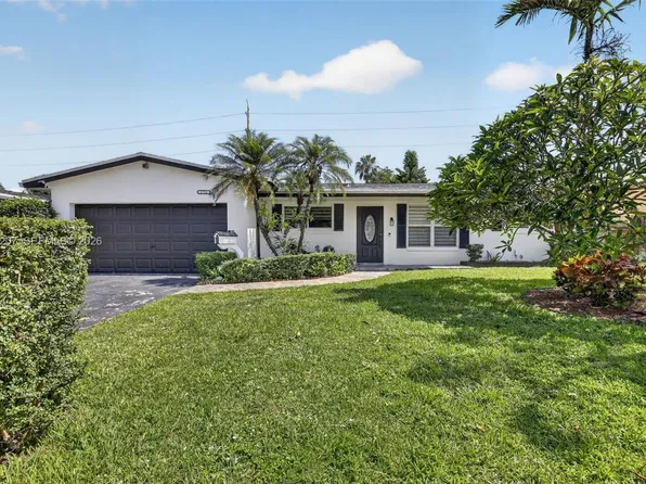 2711 Arthur St, Hollywood, FL 33020
