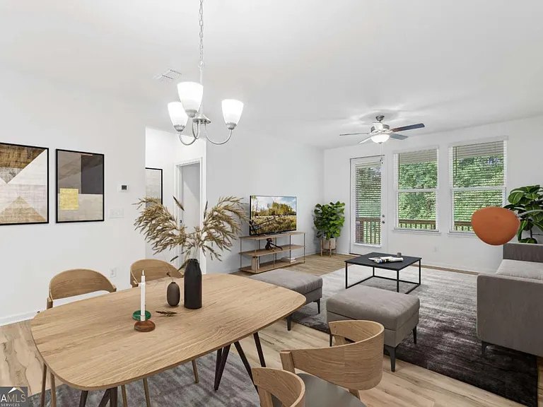 1716 Tolstoy Ln #1716 — Photo 3