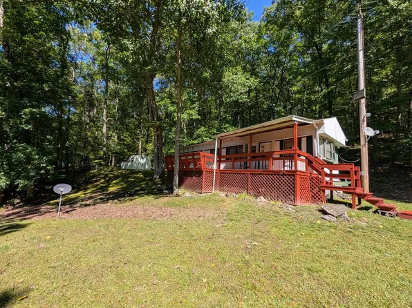 414 Upper Lease Rd, Tidioute, PA 16351