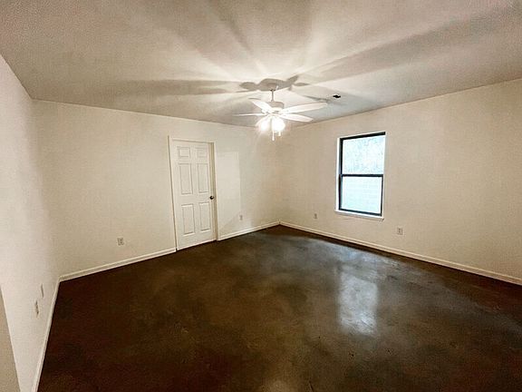 4th image of 246 Skylane Dr